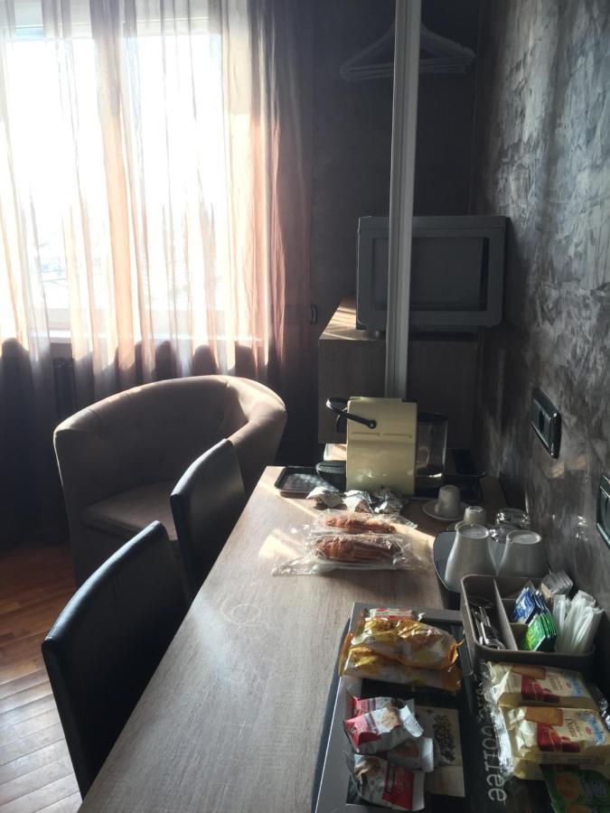 B2In Suite & Office Capriate San Gervasio Eksteriør bilde