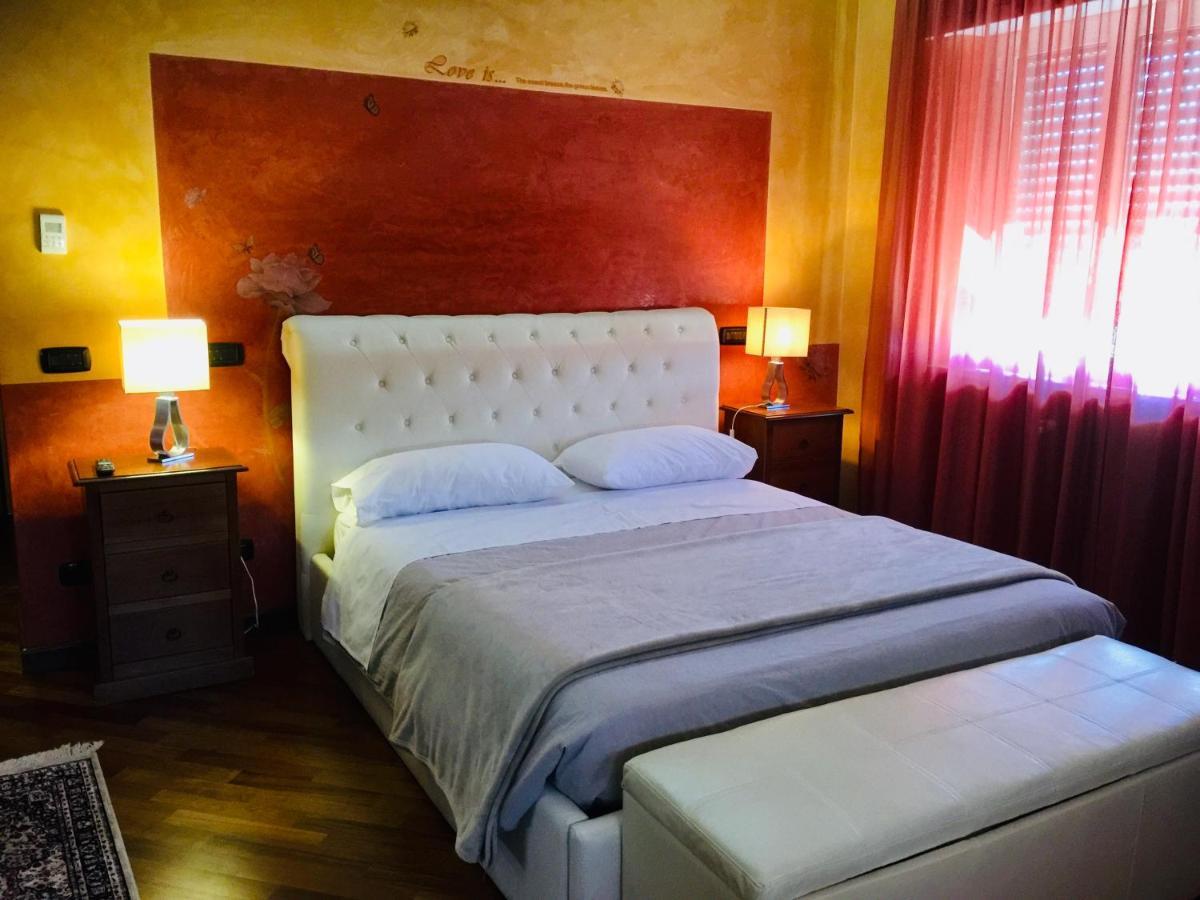 B2In Suite & Office Capriate San Gervasio Eksteriør bilde