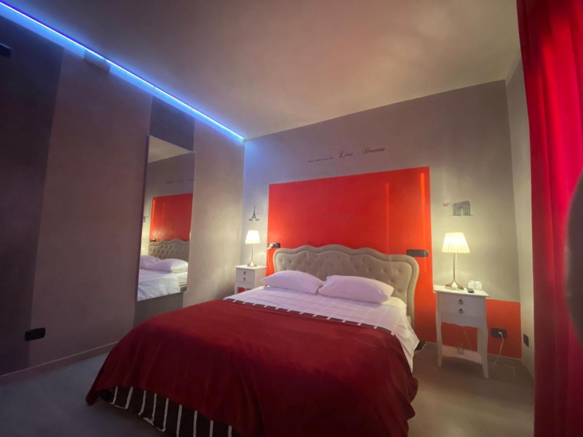 B2In Suite & Office Capriate San Gervasio Eksteriør bilde