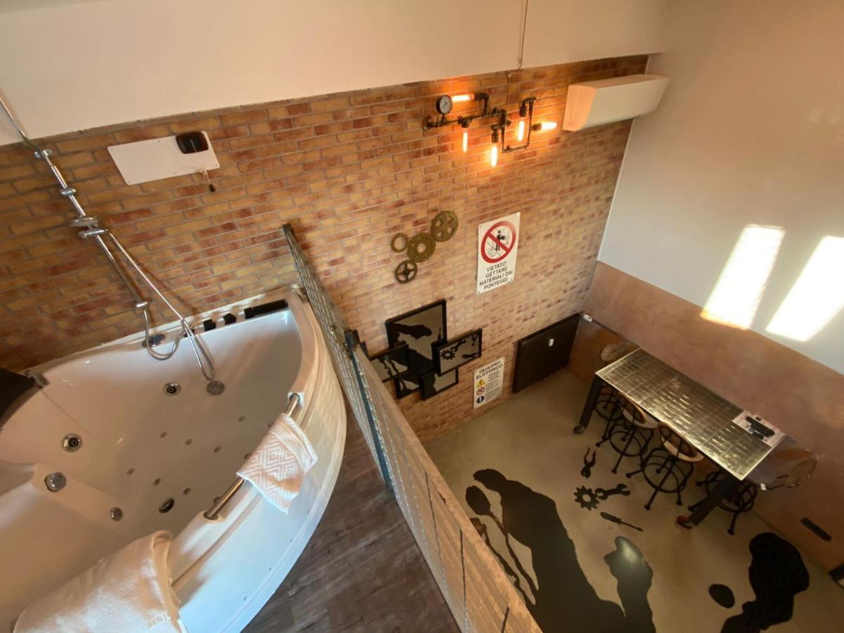 B2In Suite & Office Capriate San Gervasio Eksteriør bilde