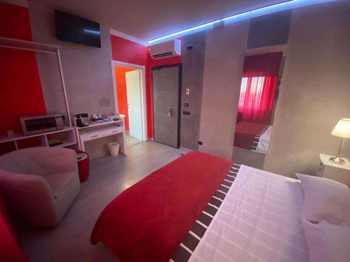 B2In Suite & Office Capriate San Gervasio Eksteriør bilde