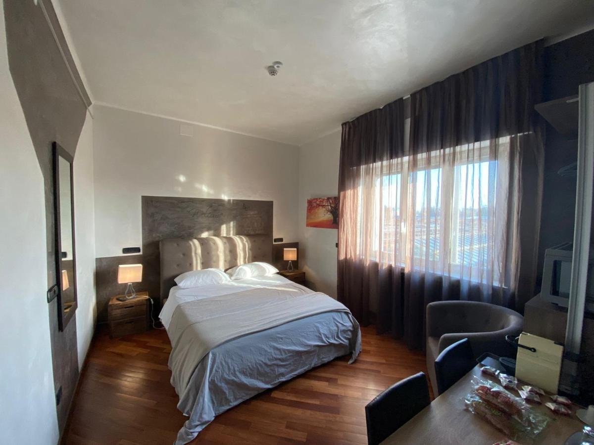 B2In Suite & Office Capriate San Gervasio Eksteriør bilde