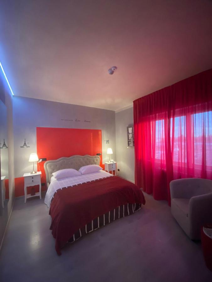B2In Suite & Office Capriate San Gervasio Eksteriør bilde
